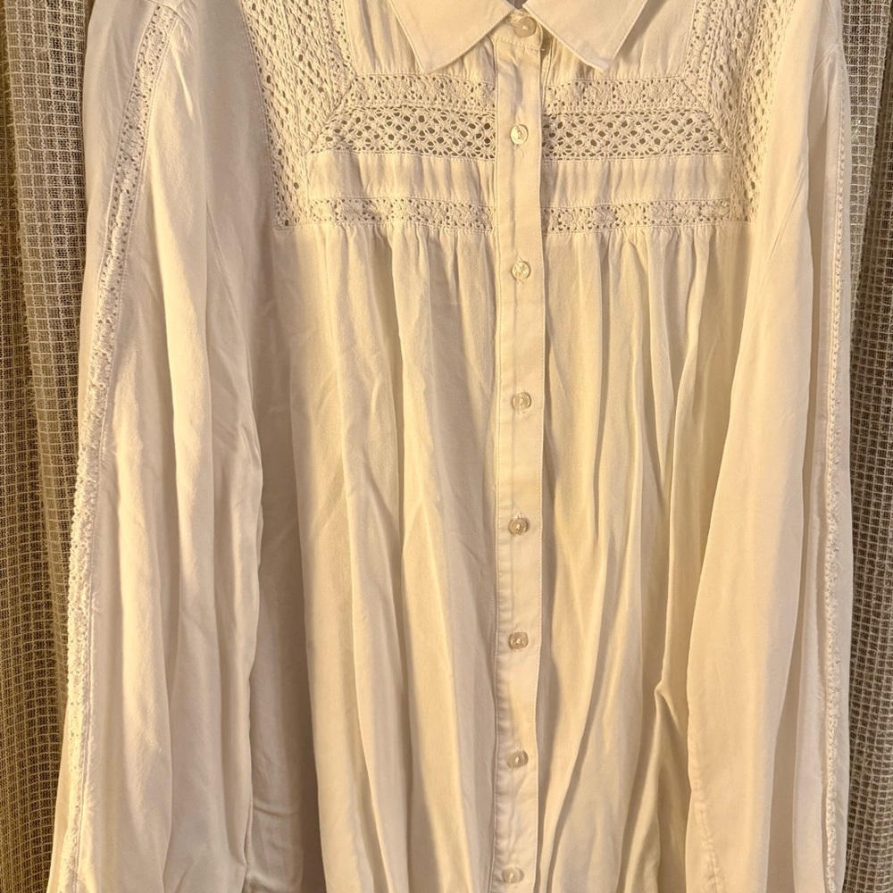 Nautica Elegant Cream Button-Up Blouse 100%viscose
